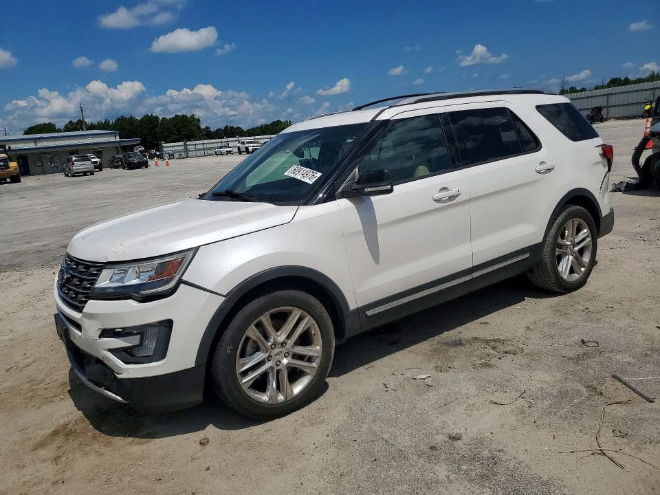 2017 FORD EXPLORER XLT - 1