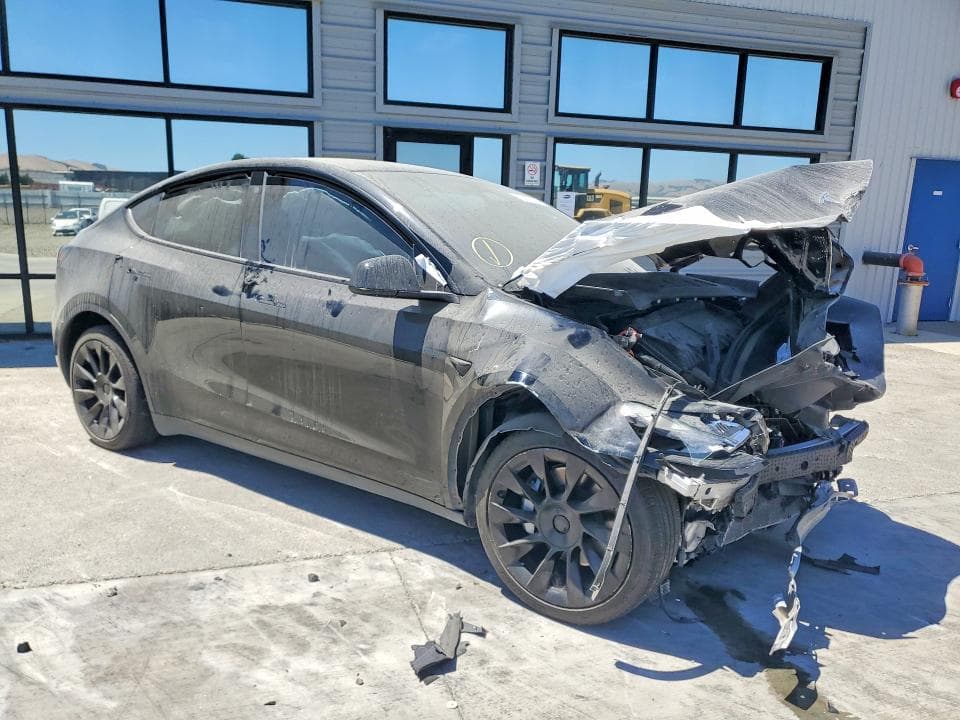 2022 TESLA MODEL Y 4