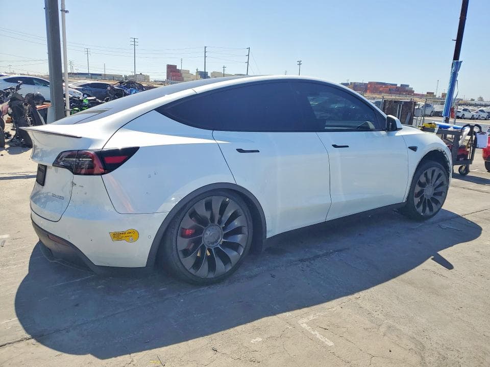 2022 TESLA MODEL Y 3