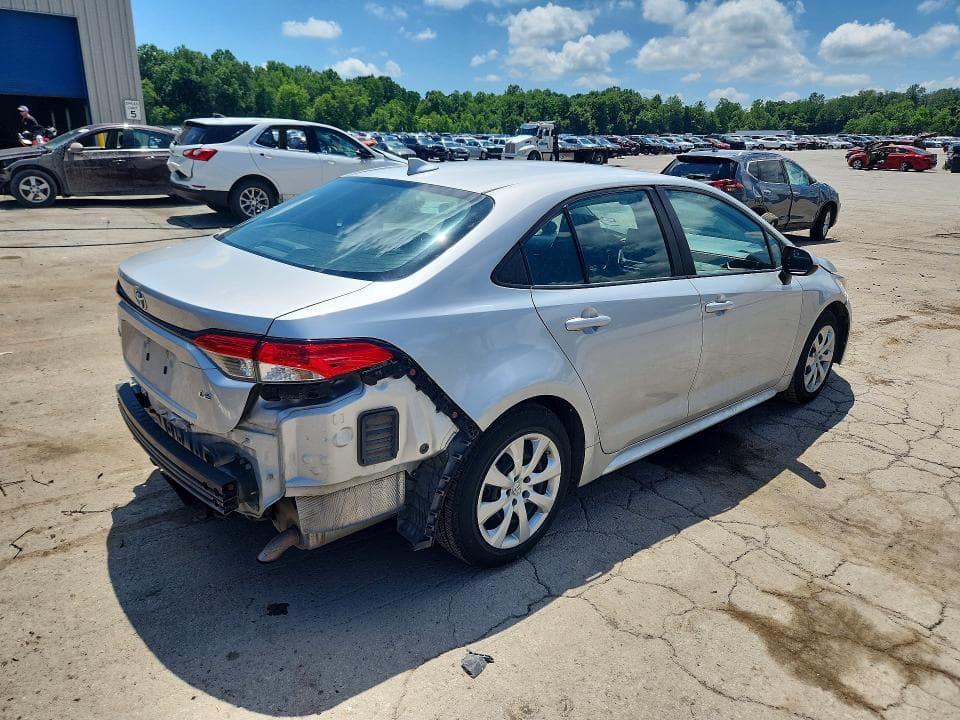 2021 TOYOTA COROLLA LE 3