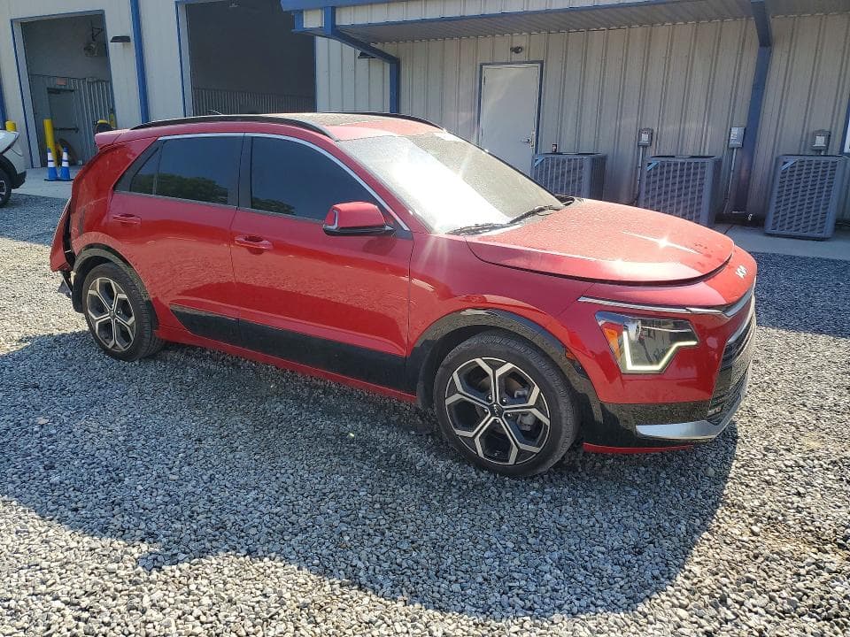 2024 KIA NIRO EX 4