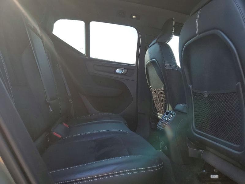2021 VOLVO XC40 RECHARGE 11