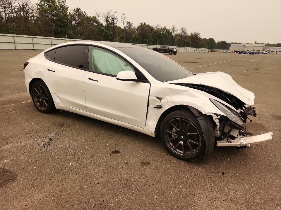 2021 TESLA MODEL 3 4