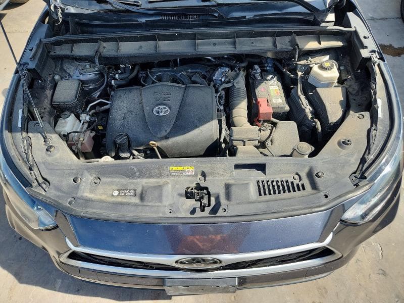 2022 TOYOTA HIGHLANDER LE 12