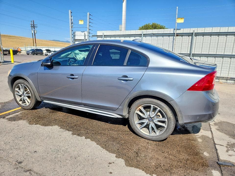 2017 VOLVO S60 CROSS COUNTRY T5 2