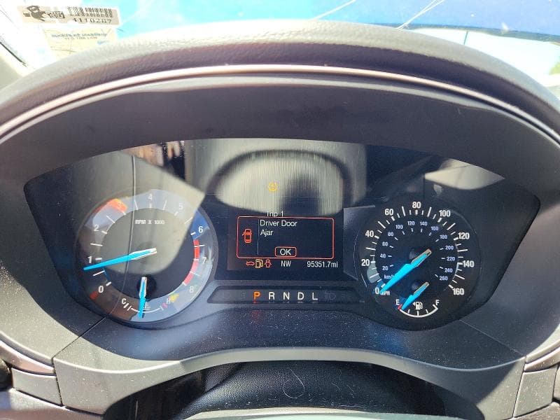 2017 FORD FUSION SE 9