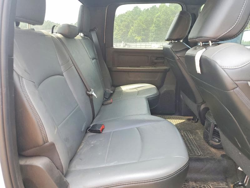 2024 RAM 3500 TRADESMAN 10