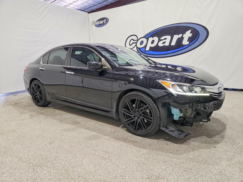 2017 HONDA ACCORD SPORT 4