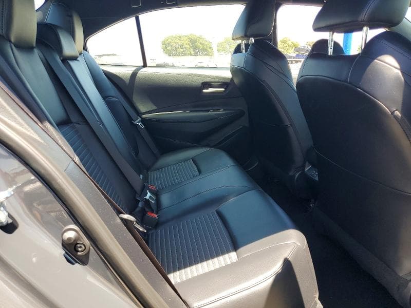 2026 TOYOTA COROLLA XSE 10
