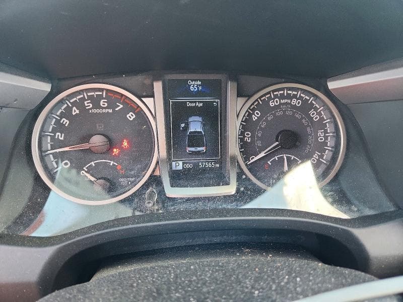 2020 TOYOTA TACOMA SR5 V6 9