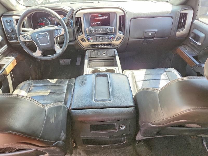 2018 GMC SIERRA K2500 DENALI 8