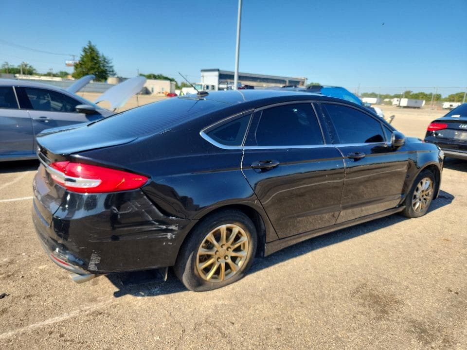 2018 FORD FUSION S 3