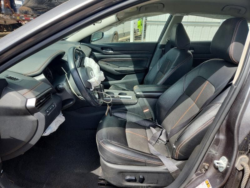 2021 NISSAN ALTIMA SR 7