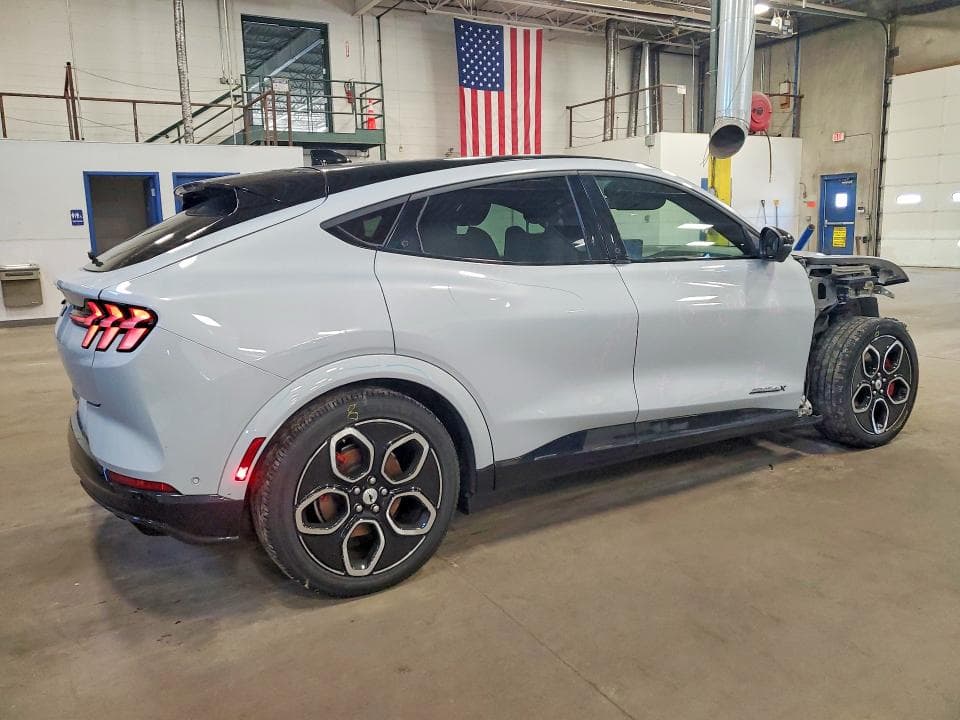 2023 FORD MACH E 3