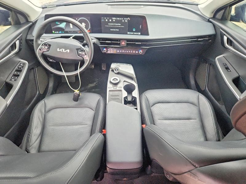 2023 KIA EV6 WIND 8