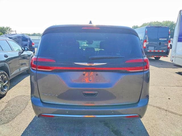 2023 CHRYSLER PACIFICA TOURING L 6