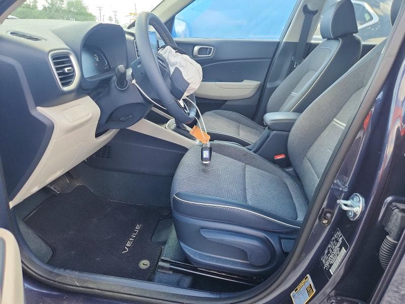 2026 HYUNDAI VENUE SEL 7