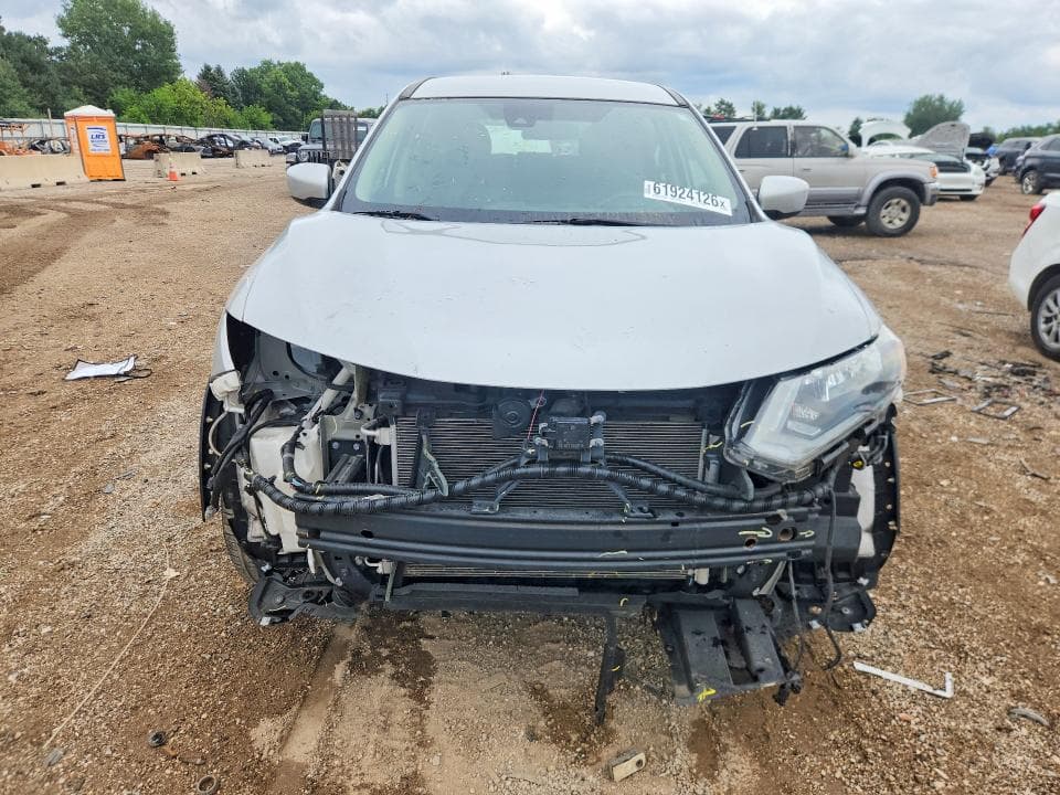 2019 NISSAN ROGUE S 5