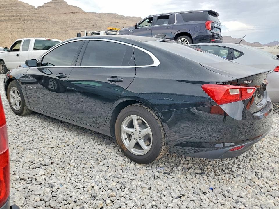 2018 CHEVROLET MALIBU LS 2