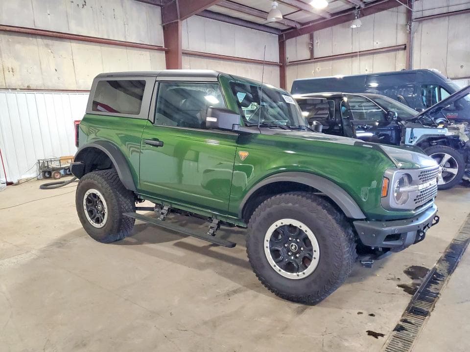 2023 FORD BRONCO BASE 4