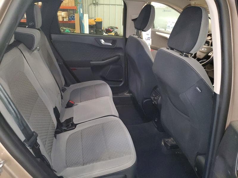 2020 FORD ESCAPE SE 11