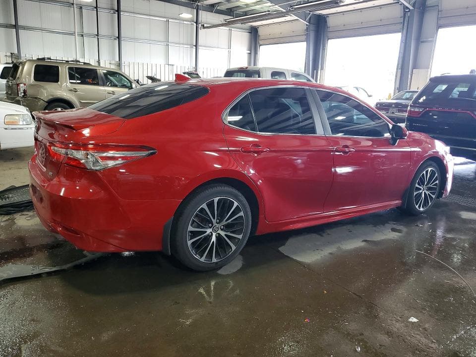 2019 TOYOTA CAMRY SE 3