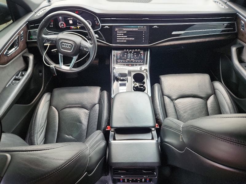 2020 AUDI Q8 PRESTIGE S-LINE 8