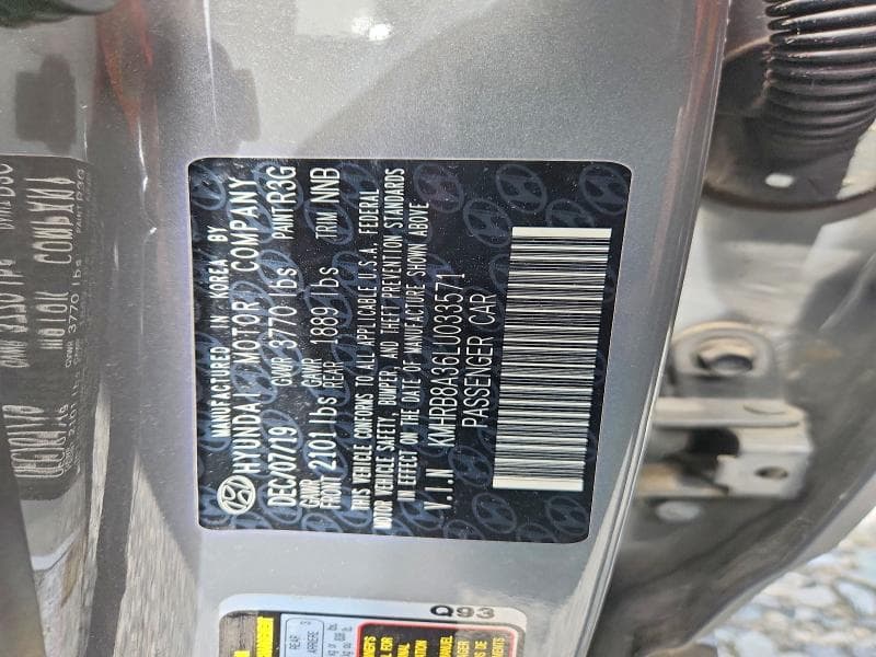 2020 HYUNDAI VENUE SE 12