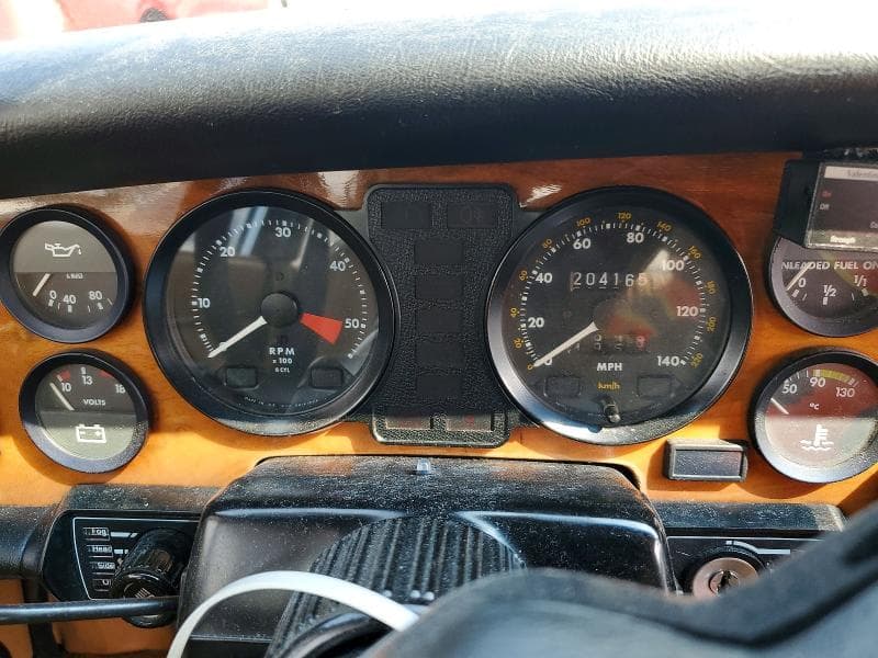 1984 JAGUAR XJ6 9