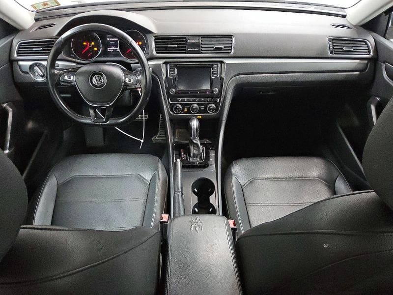 2018 VOLKSWAGEN PASSAT S/R-LINE 8
