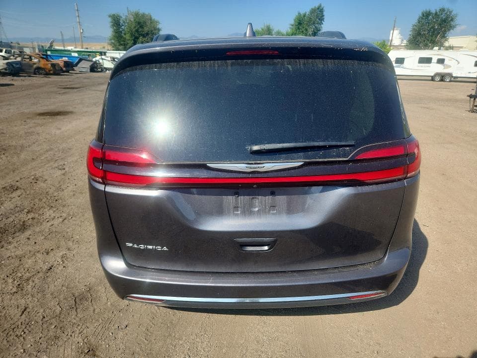 2022 CHRYSLER PACIFICA TOURING L 6