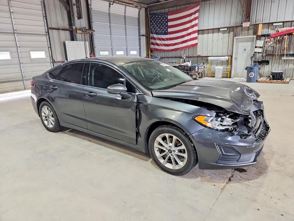2020 FORD FUSION SE 4