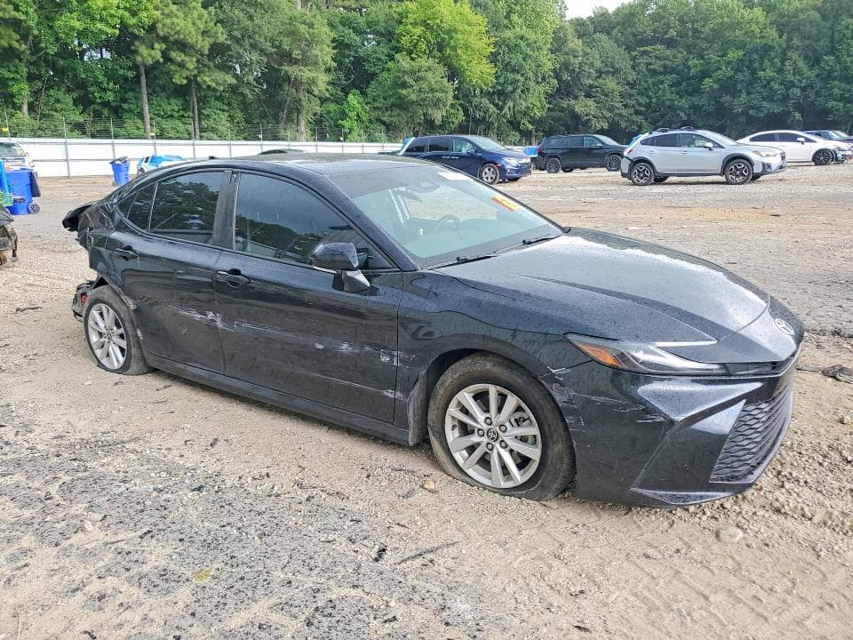 2025 TOYOTA CAMRY LE 4