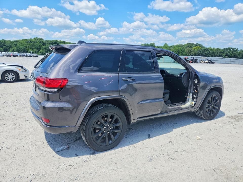 2021 JEEP GRAND CHEROKEE LAREDO 3