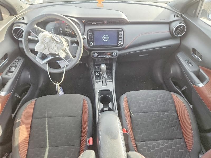 2024 NISSAN KICKS SR 8