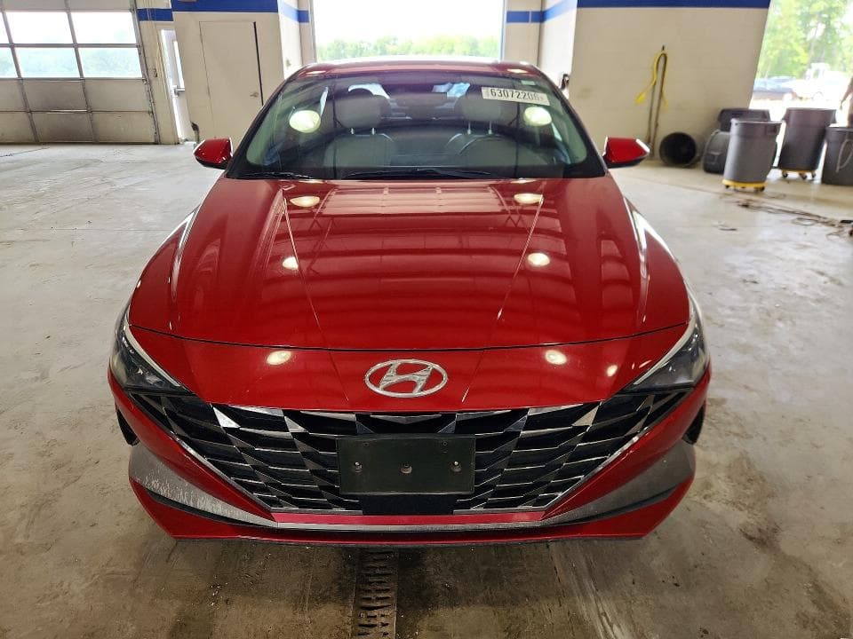 2021 HYUNDAI ELANTRA LIMITED 5