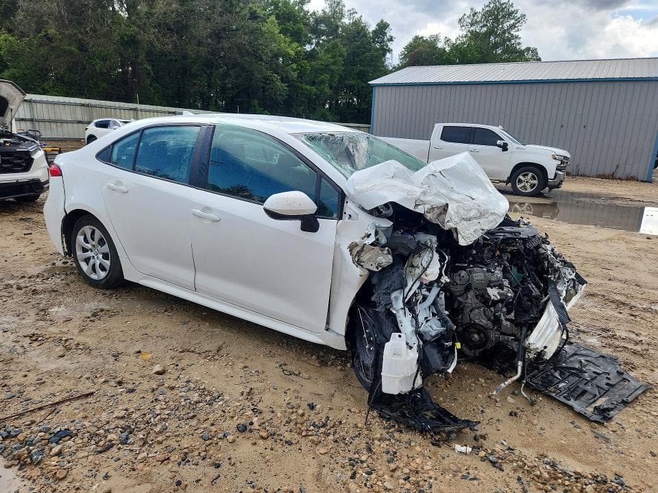 2024 TOYOTA COROLLA LE 4