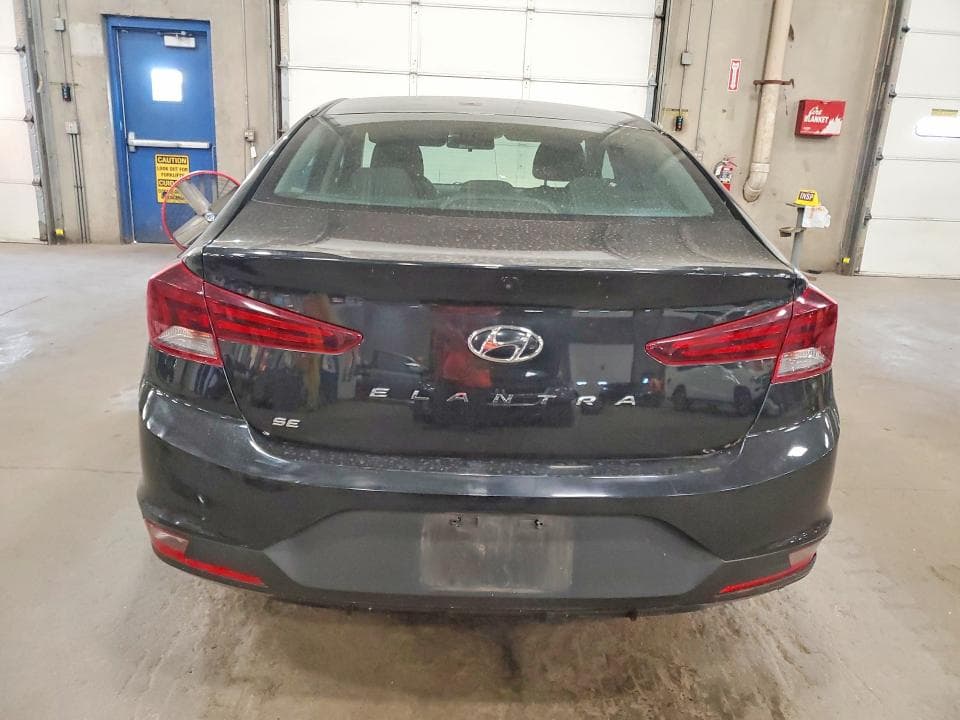 2019 HYUNDAI ELANTRA SE 6
