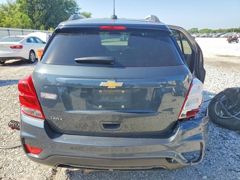 2021 CHEVROLET TRAX 1LT 6