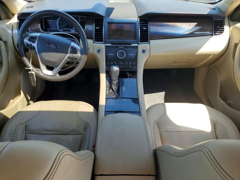 2019 FORD TAURUS LIMITED 8