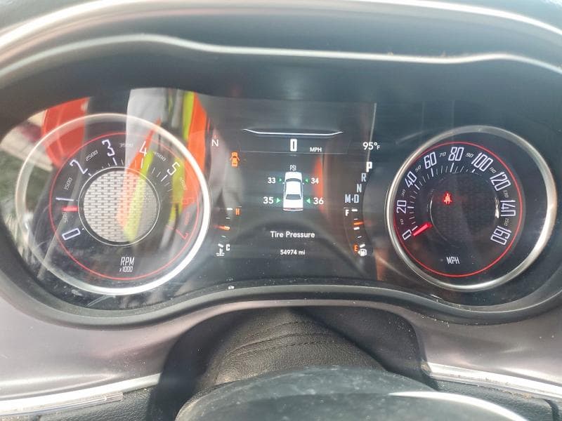 2019 DODGE CHALLENGER R/T 9