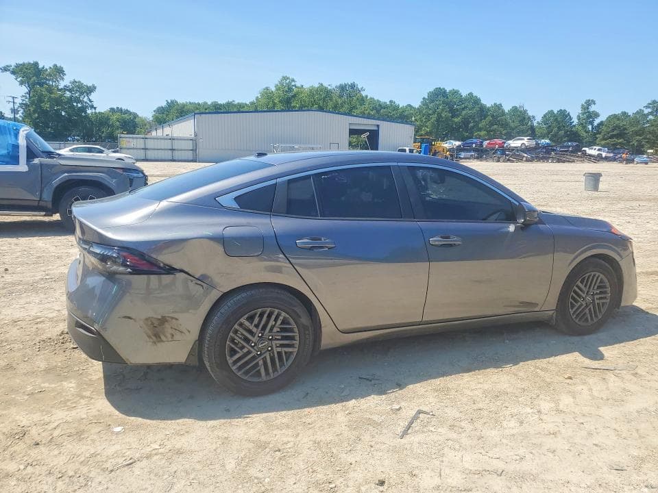2026 NISSAN SENTRA SV 3