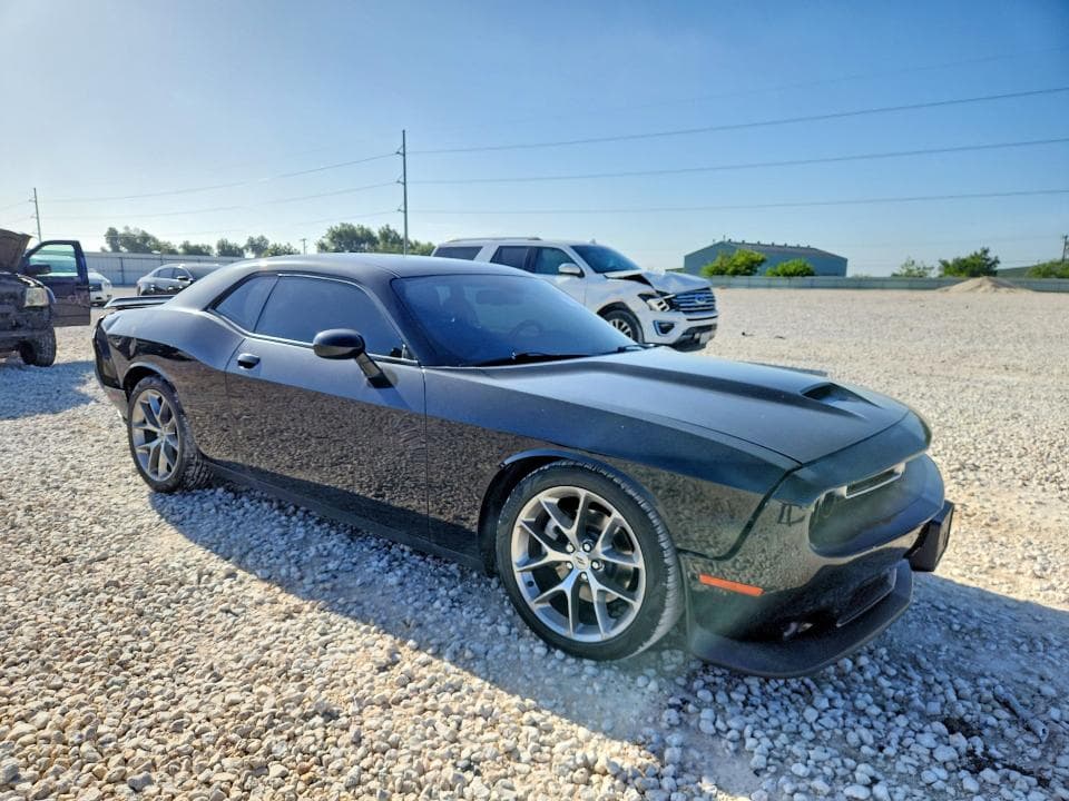 2021 DODGE CHALLENGER GT 4