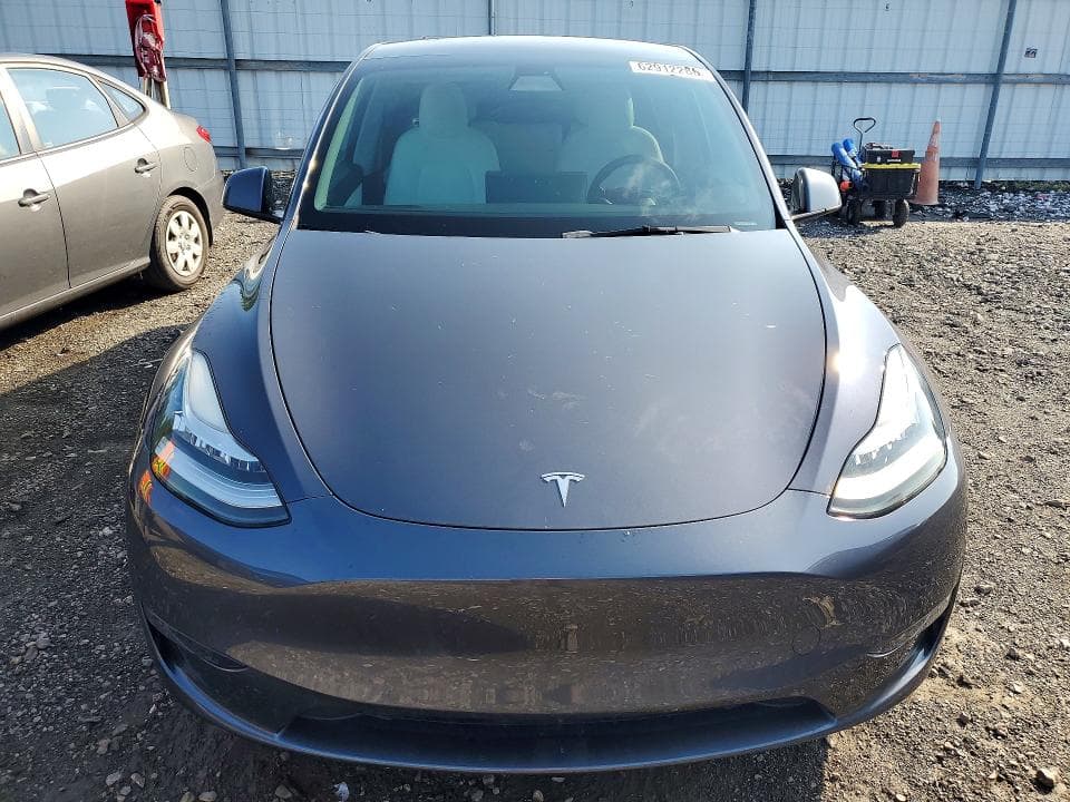 2022 TESLA MODEL Y 5