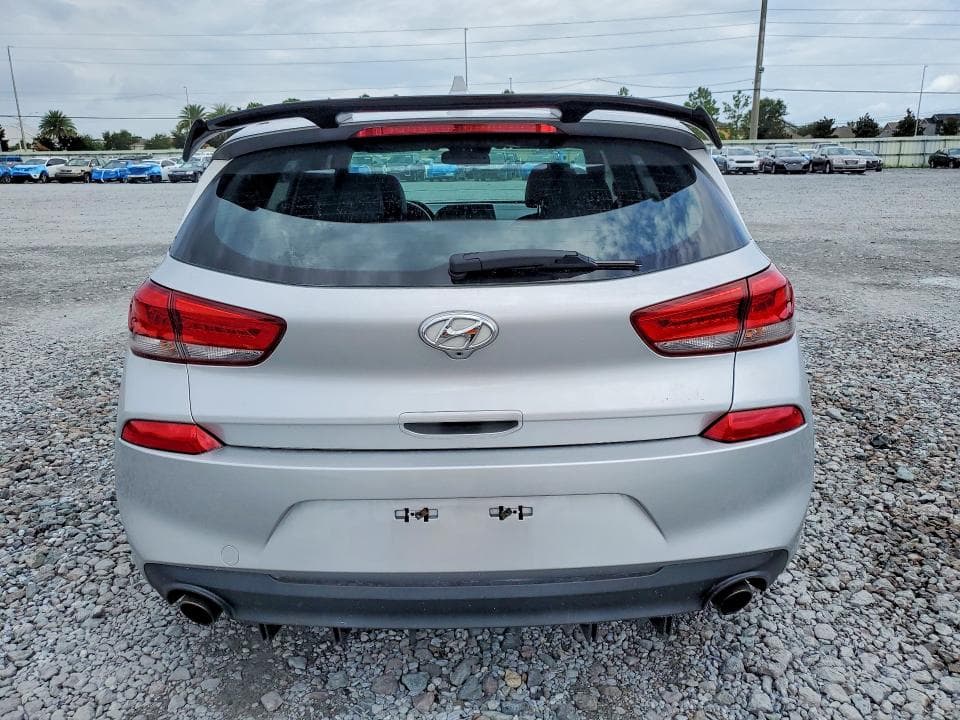 2018 HYUNDAI ELANTRA GT SPORT 6