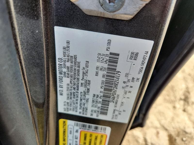 2017 FORD FUSION SE 12