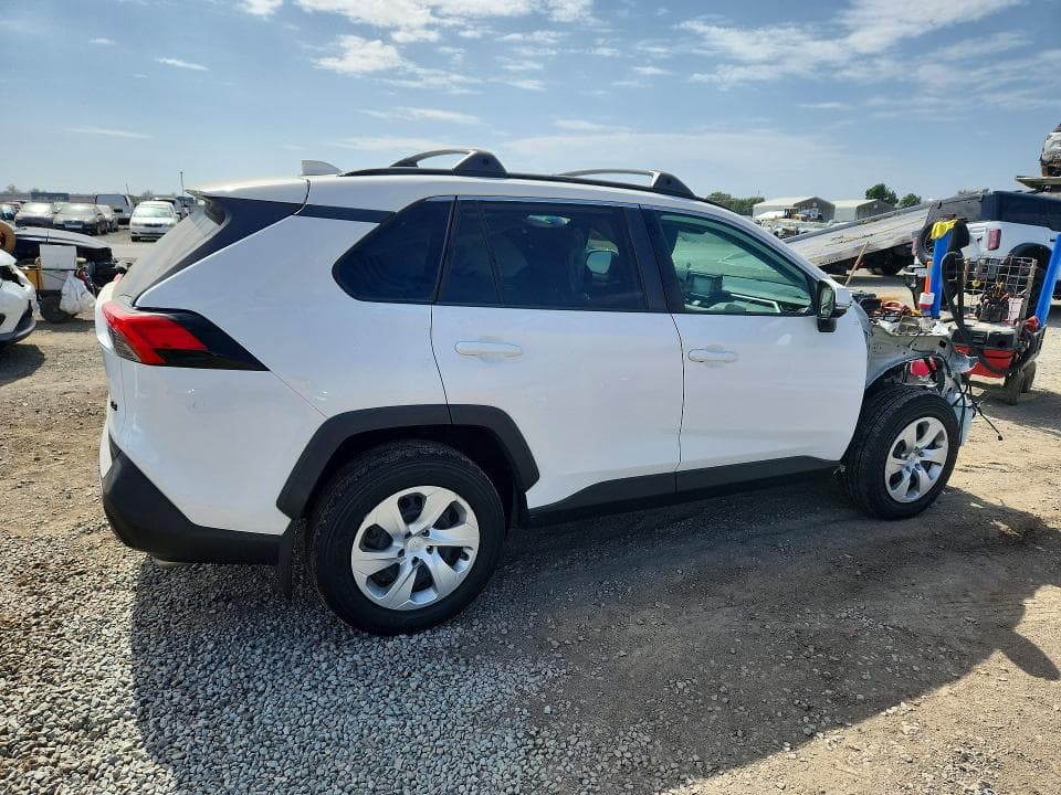 2020 TOYOTA RAV4 LE 3