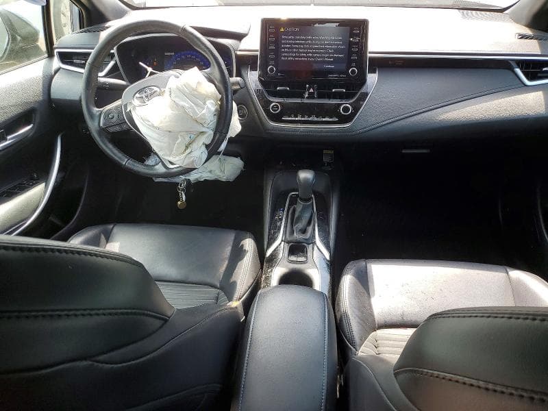 2020 TOYOTA COROLLA SE 8
