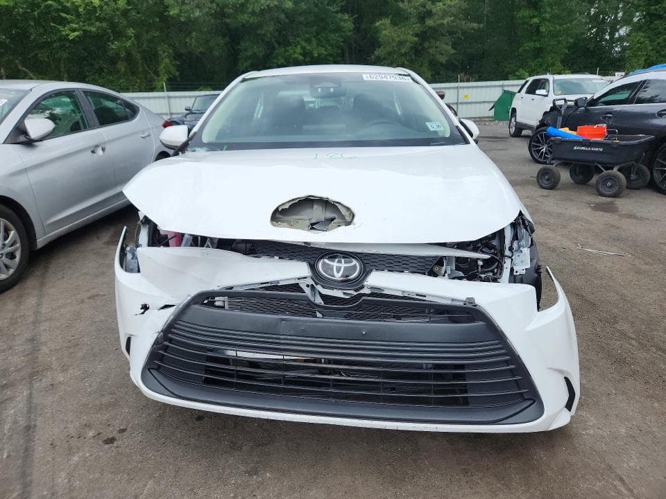 2025 TOYOTA COROLLA LE 5