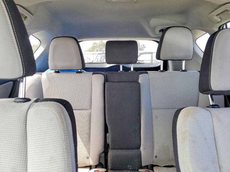 2017 TOYOTA RAV4 XLE 10